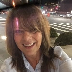 Meet your Posher, Eva